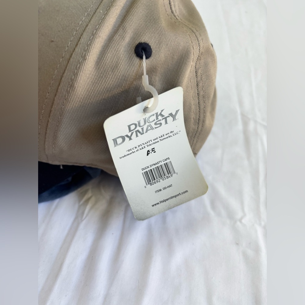 A&E Duck Dynasty Men’s Canvas Baseball Cap in Khaki/Navy Blue Colorblock Sz OS - Picture 4 of 4